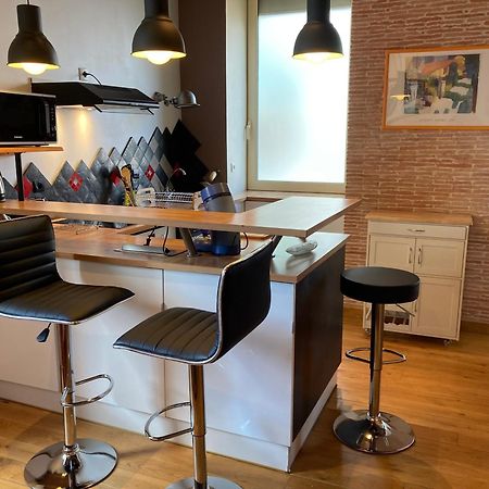 Duplex De La Republique Apartman Millau Kültér fotó